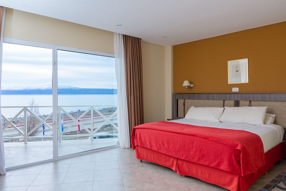 SUPERIOR, DOUBLE OR TWIN BED, BALCONY