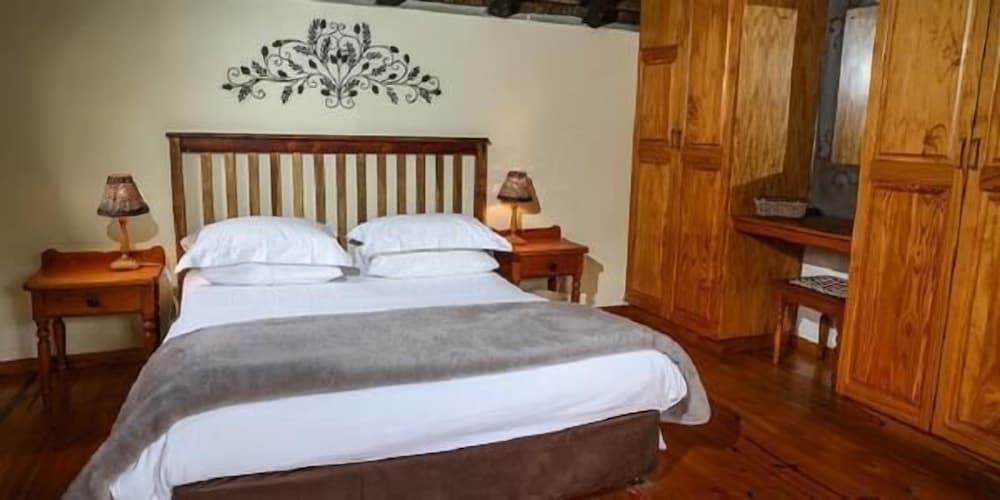 Coral Tree Cottages 6/19
