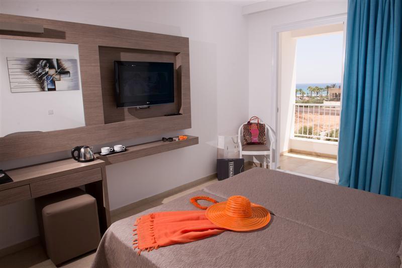 New Famagusta Hotel and Suites 28/50