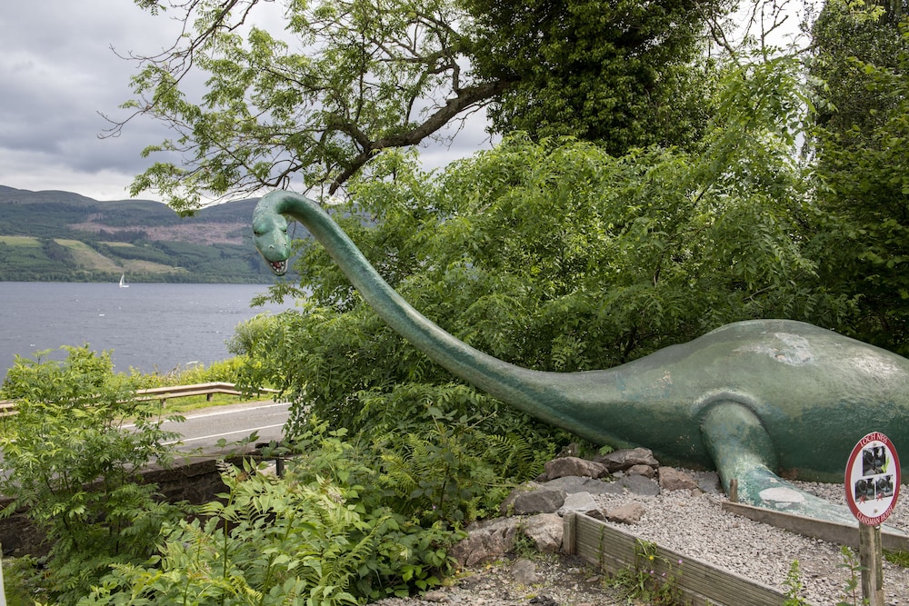 Loch Ness Clansman Hotel 35/50