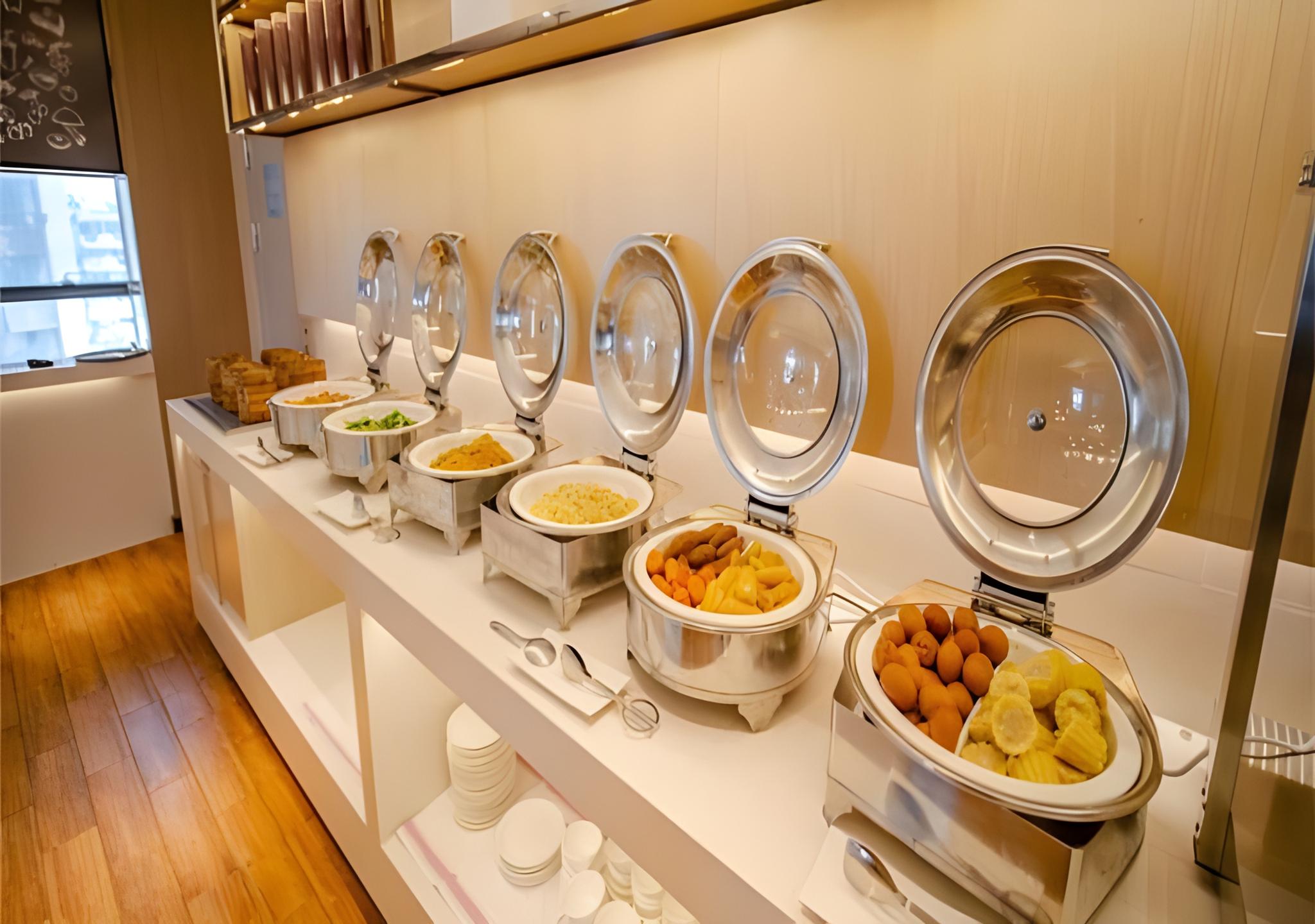 Echarm Hotel (Hefei Changjiang West Road West Qilitang subway station store) 43/53