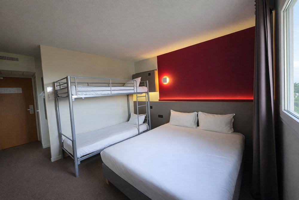 Hotel the Originals Dax Nord Les Bruyeres 5/49