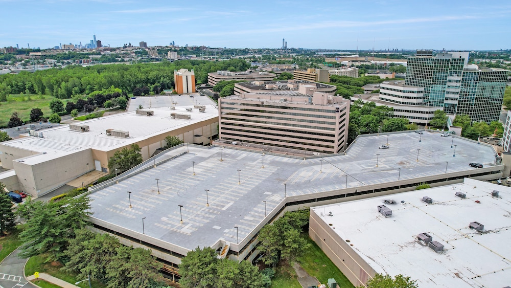Harmony Suites Secaucus Meadowlands 20/44
