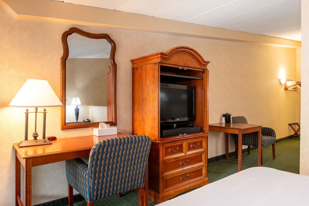 White River Inn and Suites 30/63