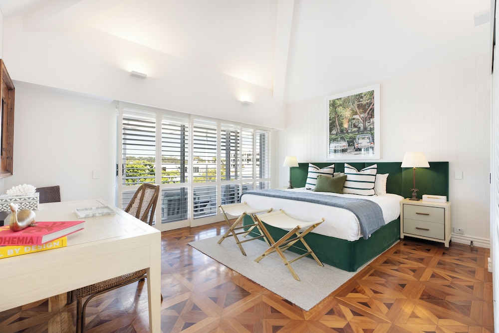 La Mer Apartments 15/50