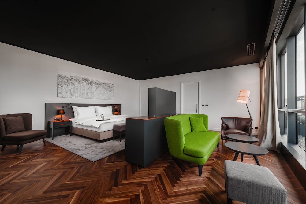 Crowne Plaza Podgorica by IHG 40/78