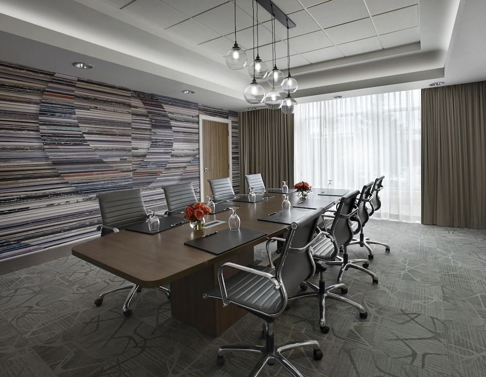 Hilton Garden Inn Toronto Airport 46/51