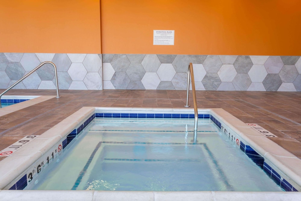 La Quinta Inn & Suites By Wyndham Limon 21/43