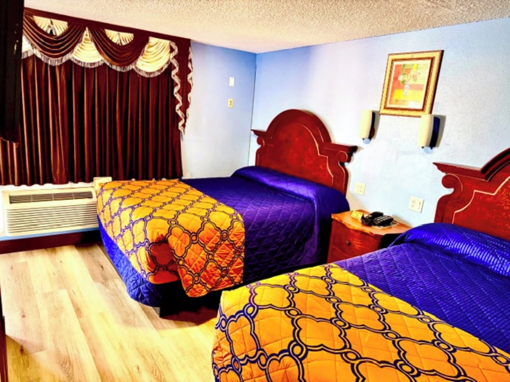 A Fisher's Inn Motel 20/63
