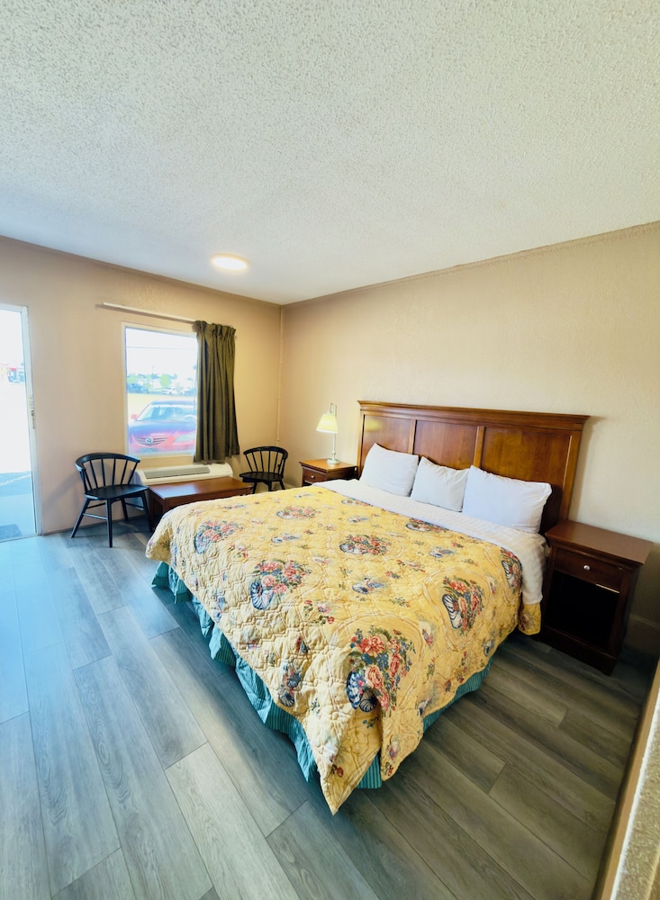 Motel 6 Williamston, NC - Highway 17 22/61