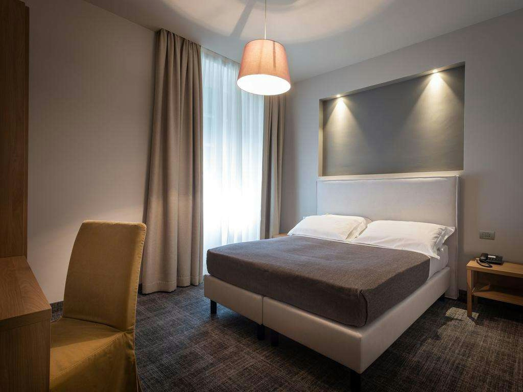 Hnn Luxury Suites 15/50