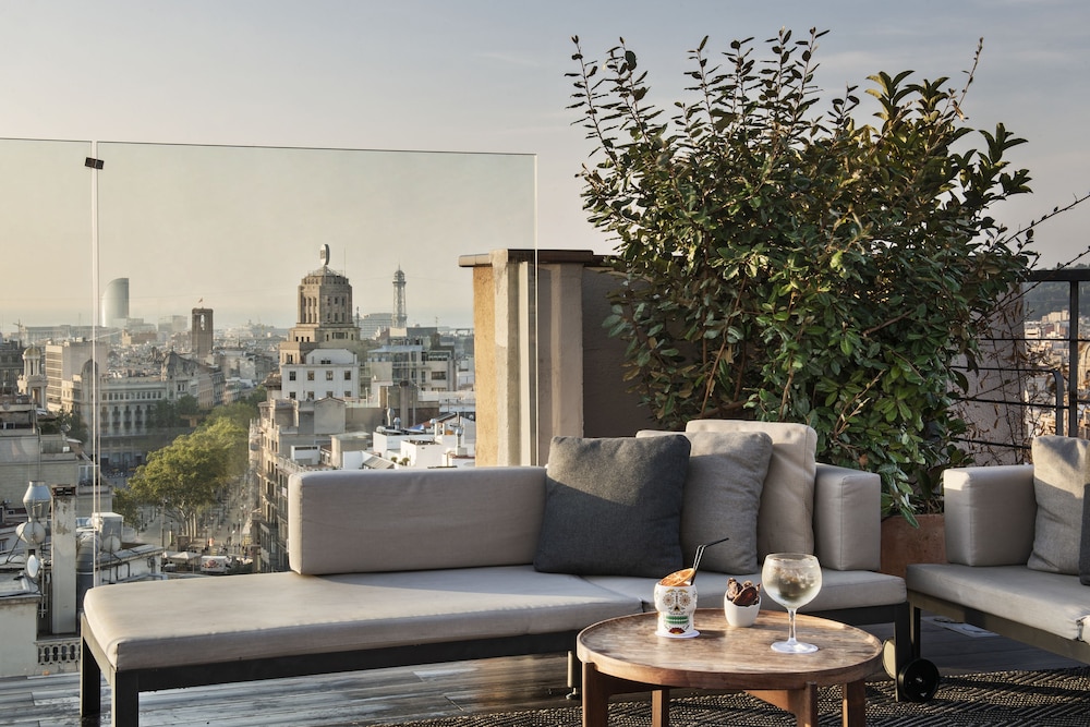 Nh Collection Barcelona Gran Hotel Calderon 27/48