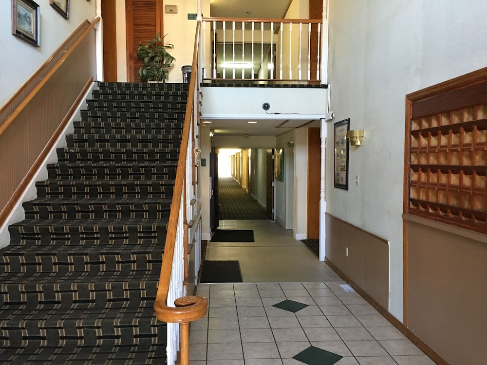 Days Inn by Wyndham Thomson 5/27