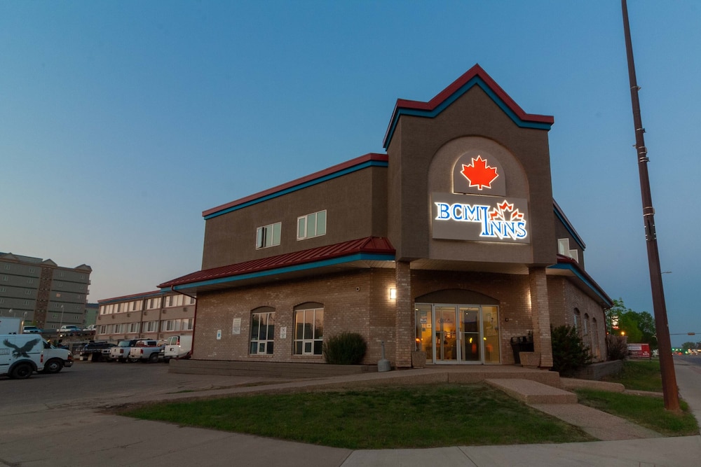 Bcm Inns Fort Mcmurray - Downtown 1/21