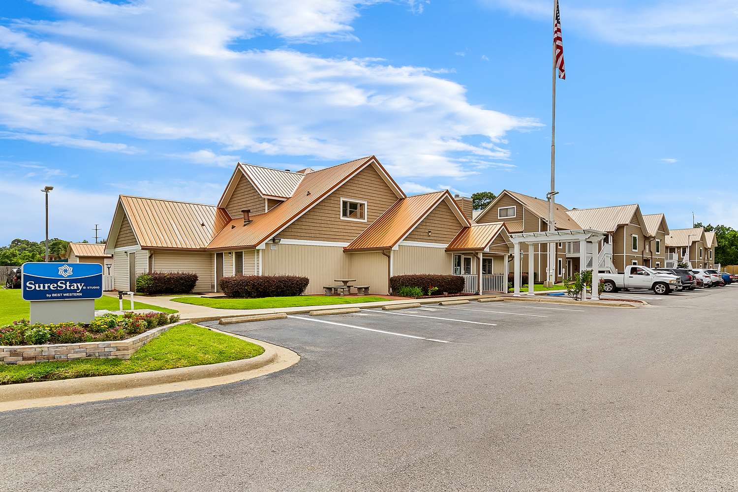 SureStay Studio by Best Western Pensacola 12/13