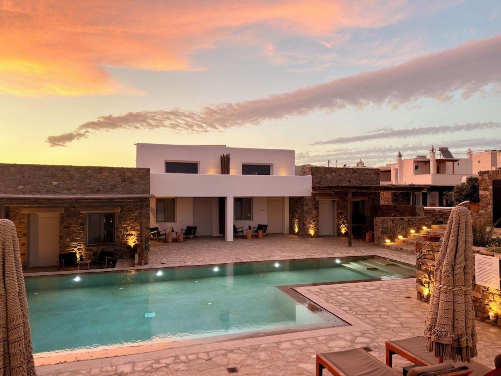 Mykonos Dot - Art Homes 37/46