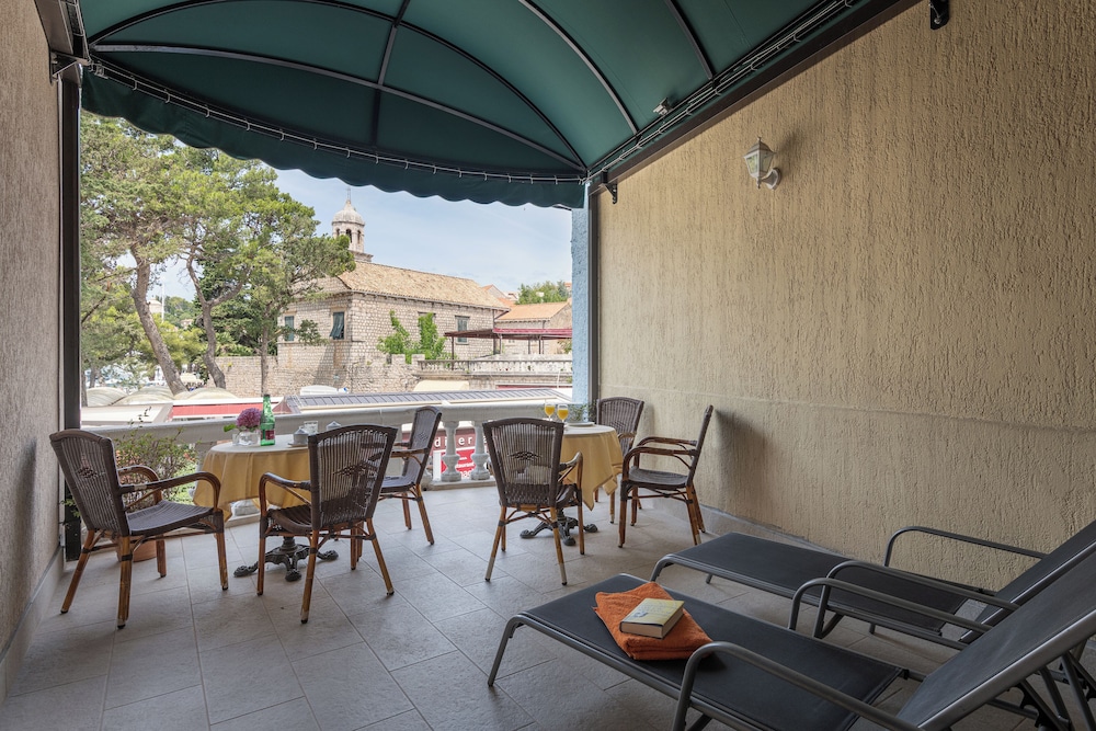 Villa Pattiera 25/43