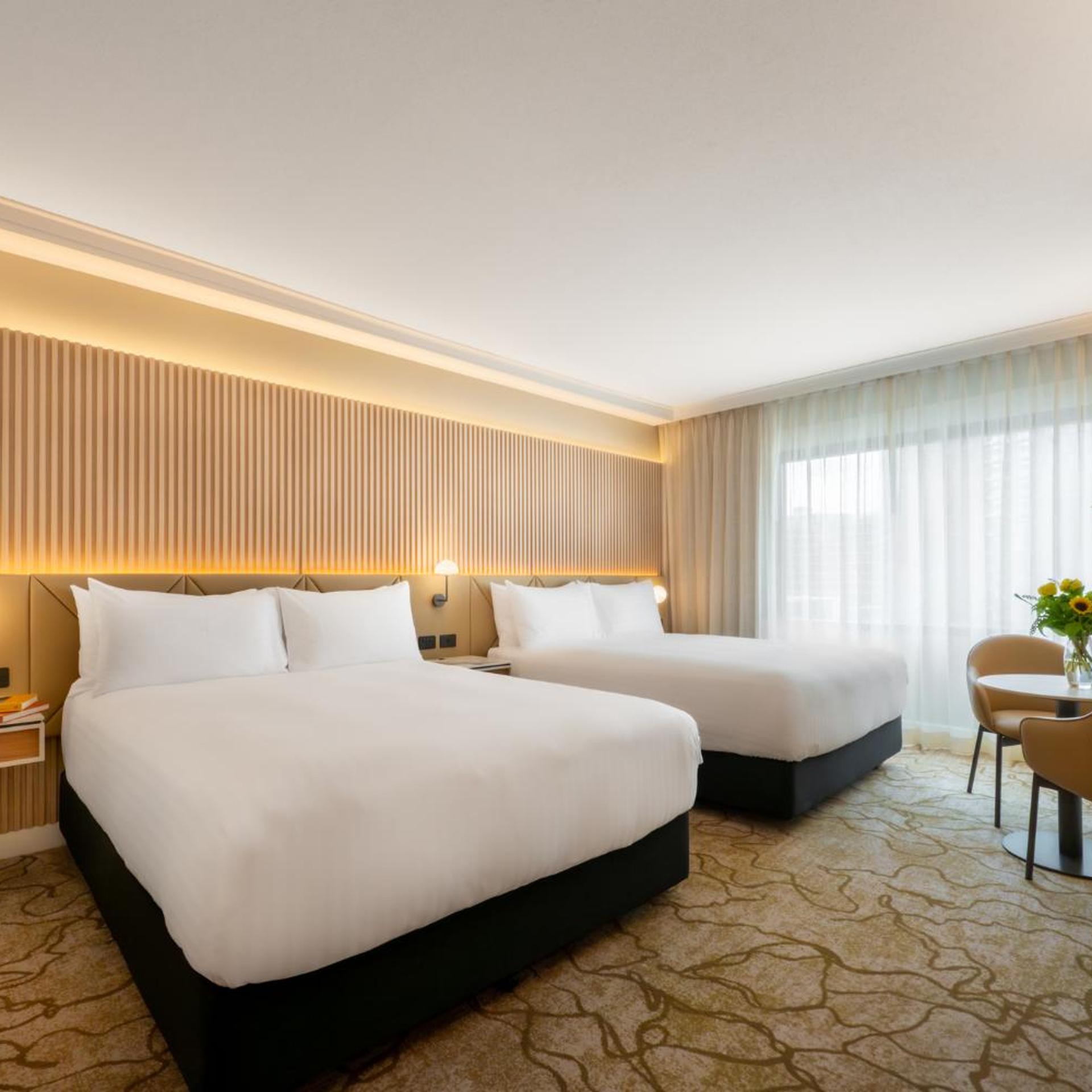 Park, Superior, 2 Queen Beds