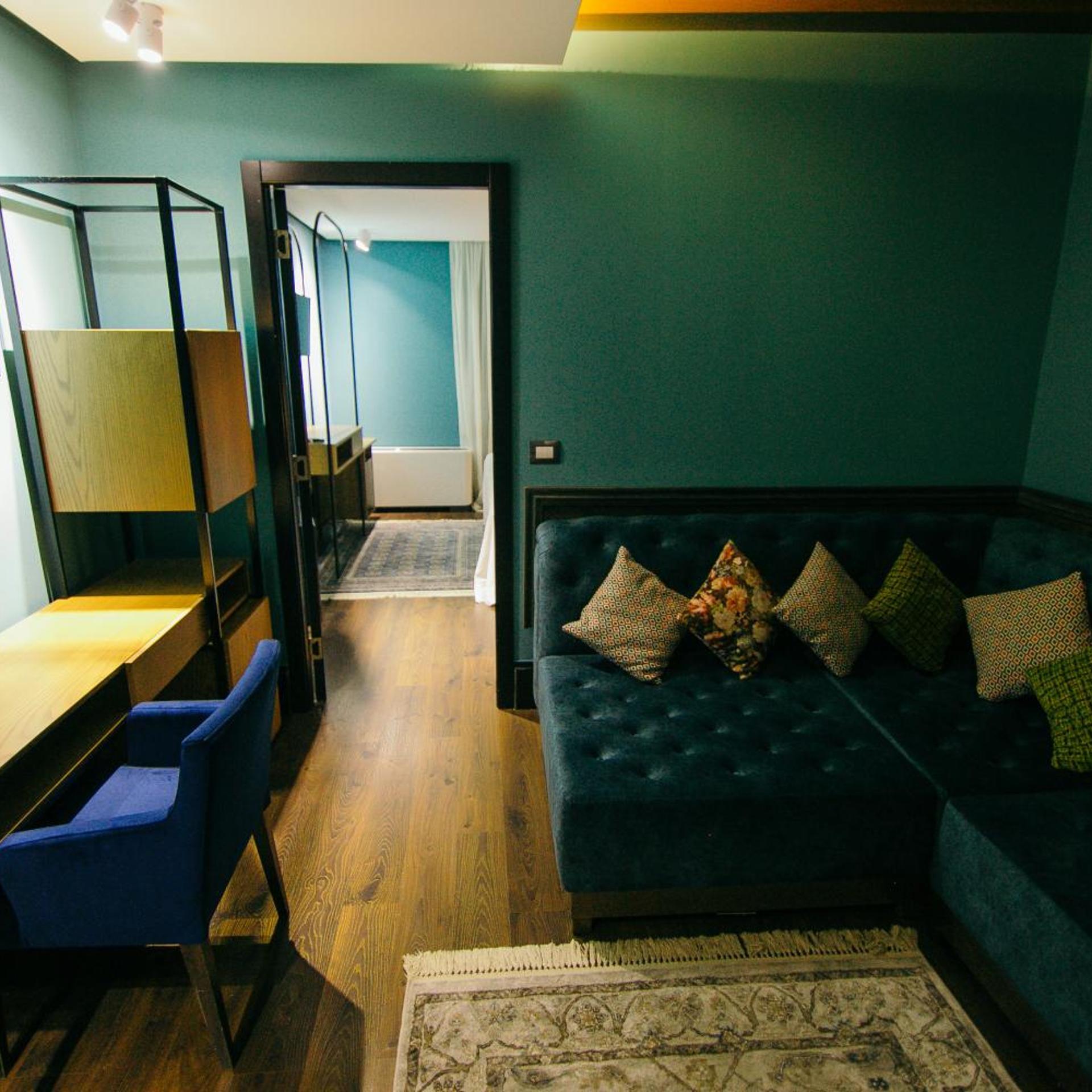 Cathedral Boutique Hotel 33/40