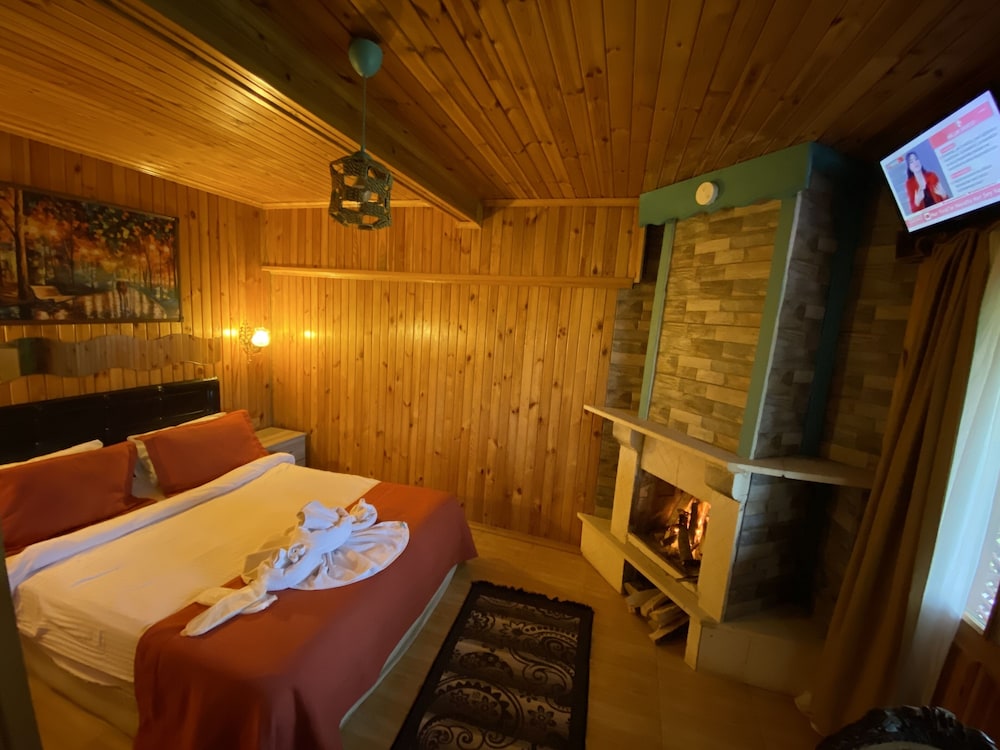 Green River Hotel 22/47