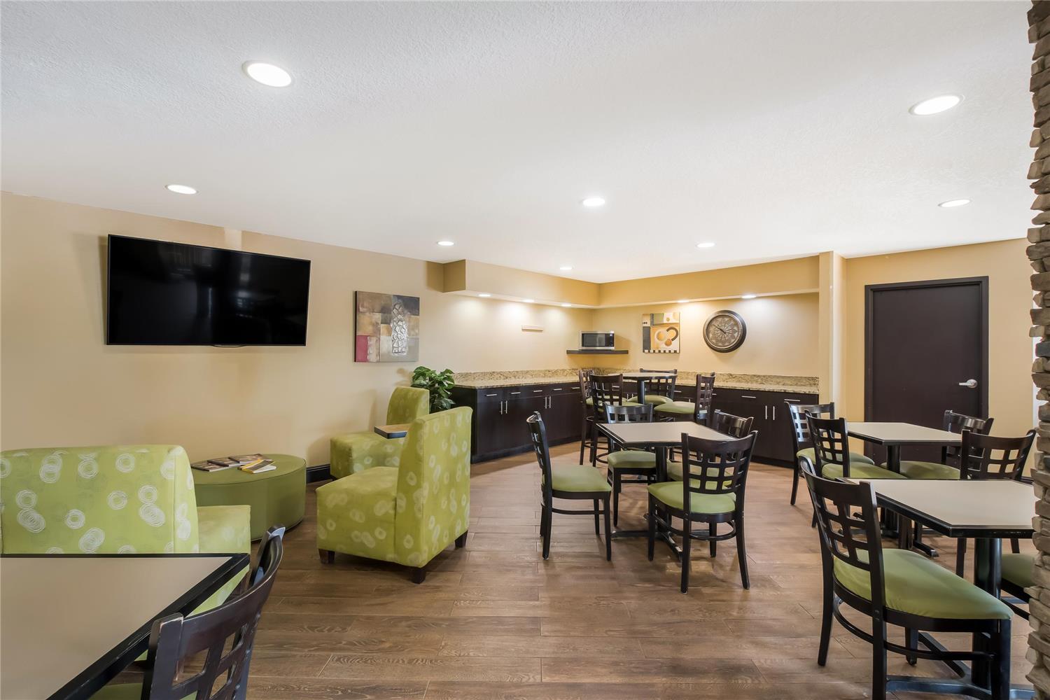 MainStay Suites Chattanooga Hamilton Place 23/26
