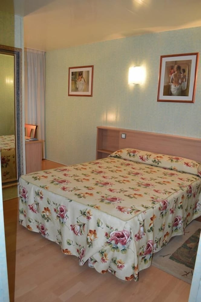 Hotel Bedoya 15/32