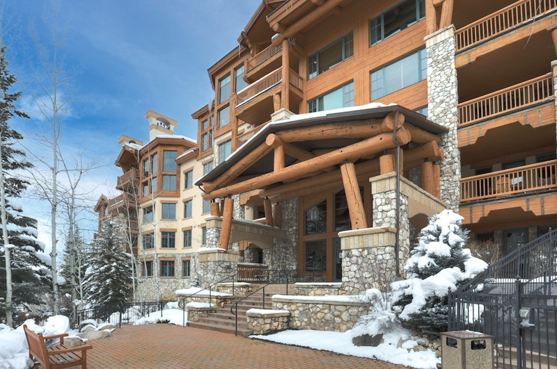 Elkhorn Lodge 5/33