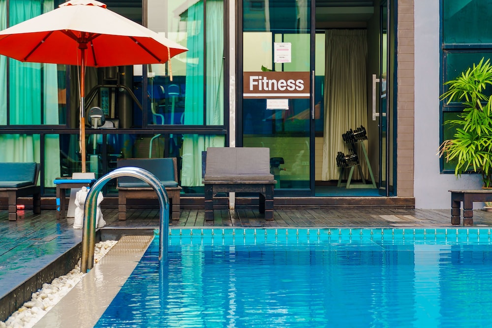 Vogue Hotel Pattaya 58/63