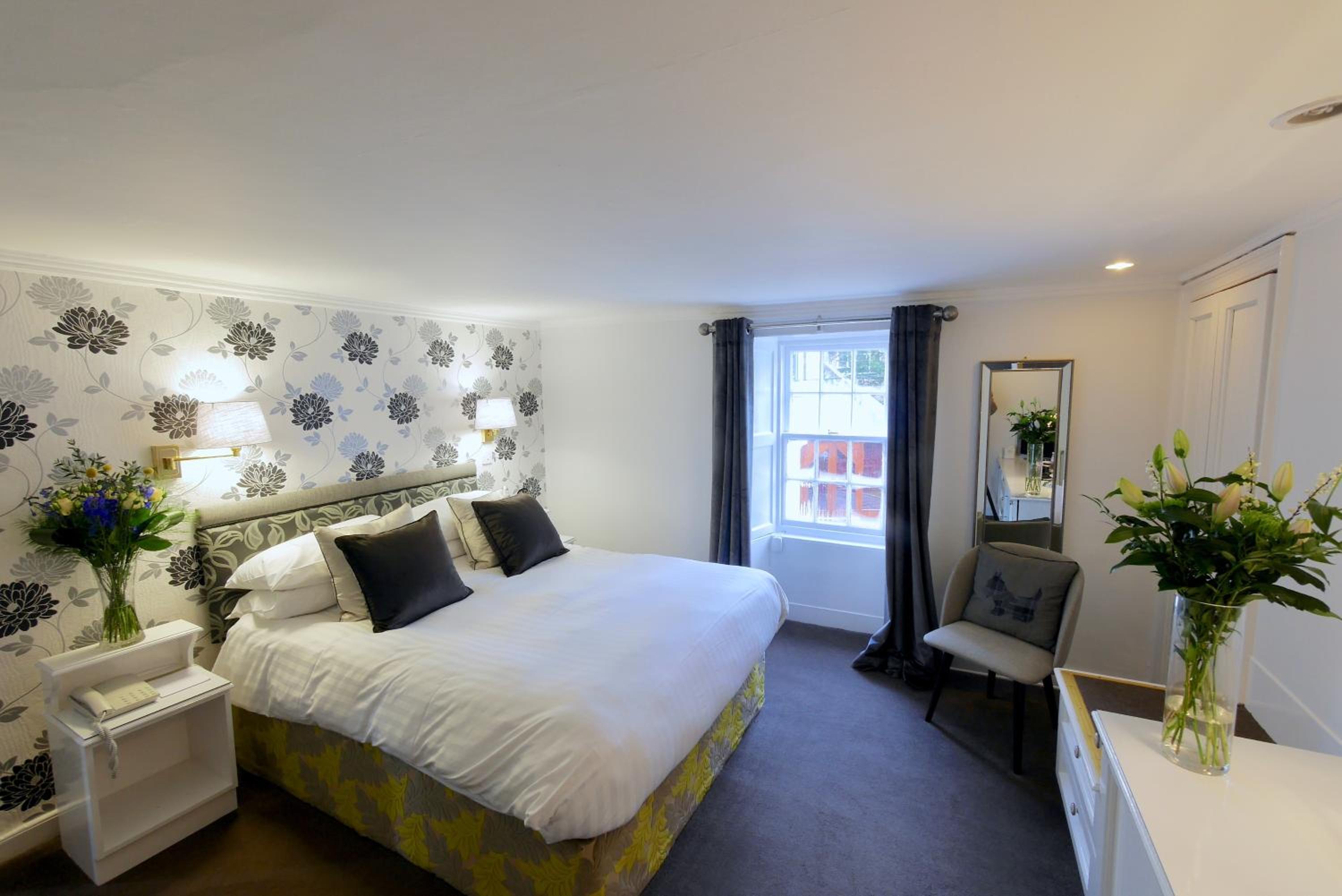 BEST WESTERN SELKIRK ARMS 21/55
