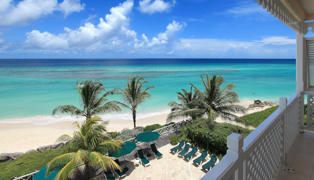 Coral Sands Beach Resort 18/27