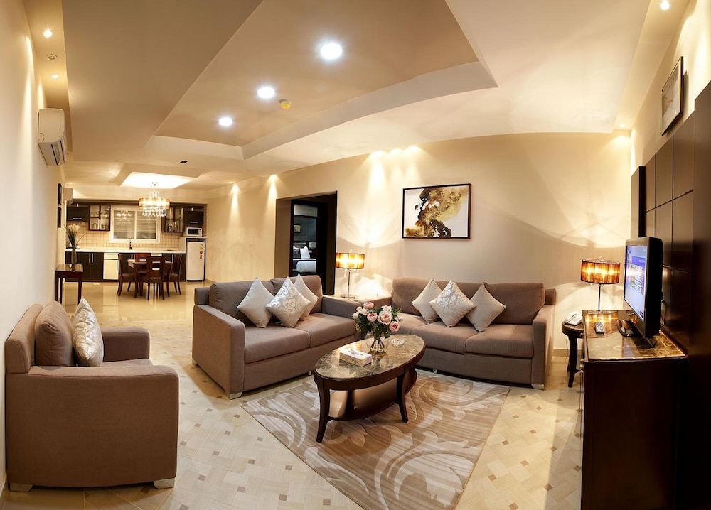 انتور للشقق المفروشة(Intour Qurtoba Hotel Suites) 21/34