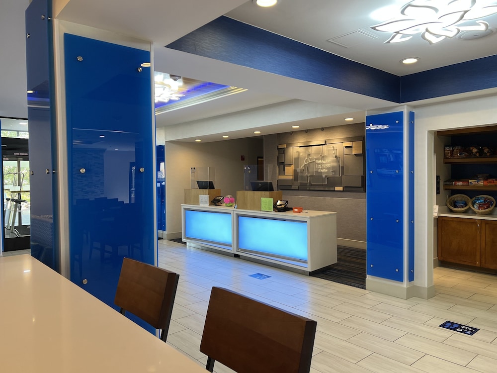 Holiday Inn Express Columbia East Elkridge 9/63