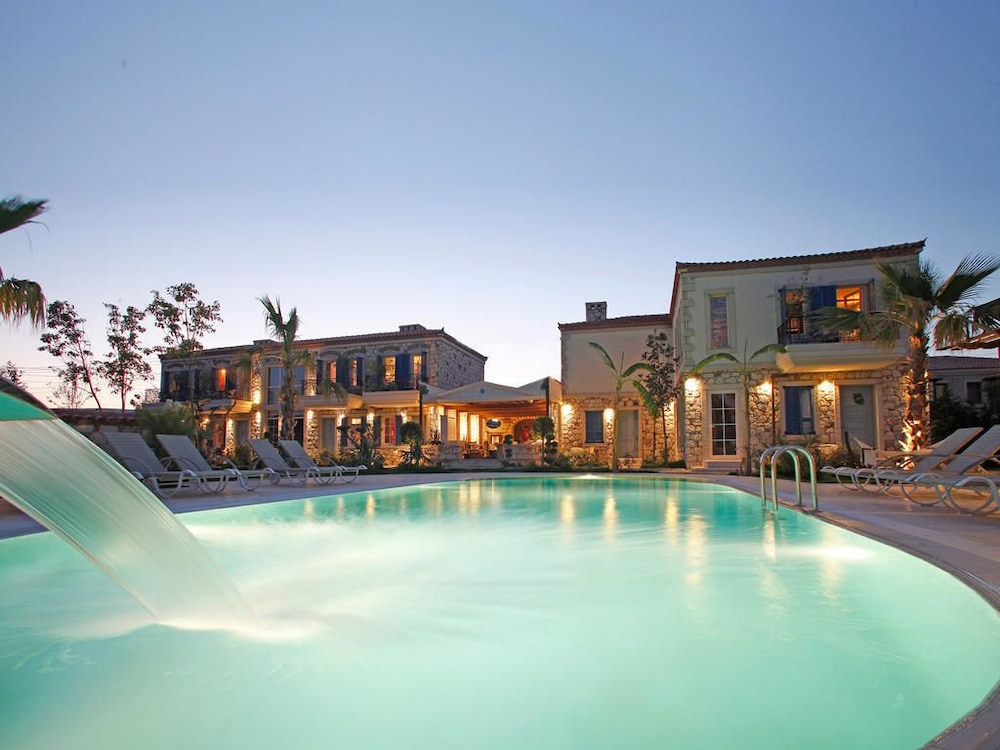 Igdeli Han Suit Otel Alacati 4/50