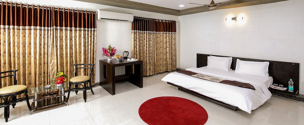 SAAVAJ RESORT 9/36