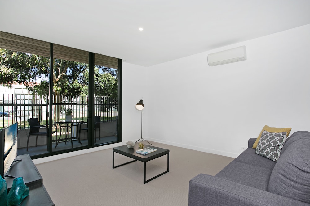 Clayton Serviced Apartments 16/33