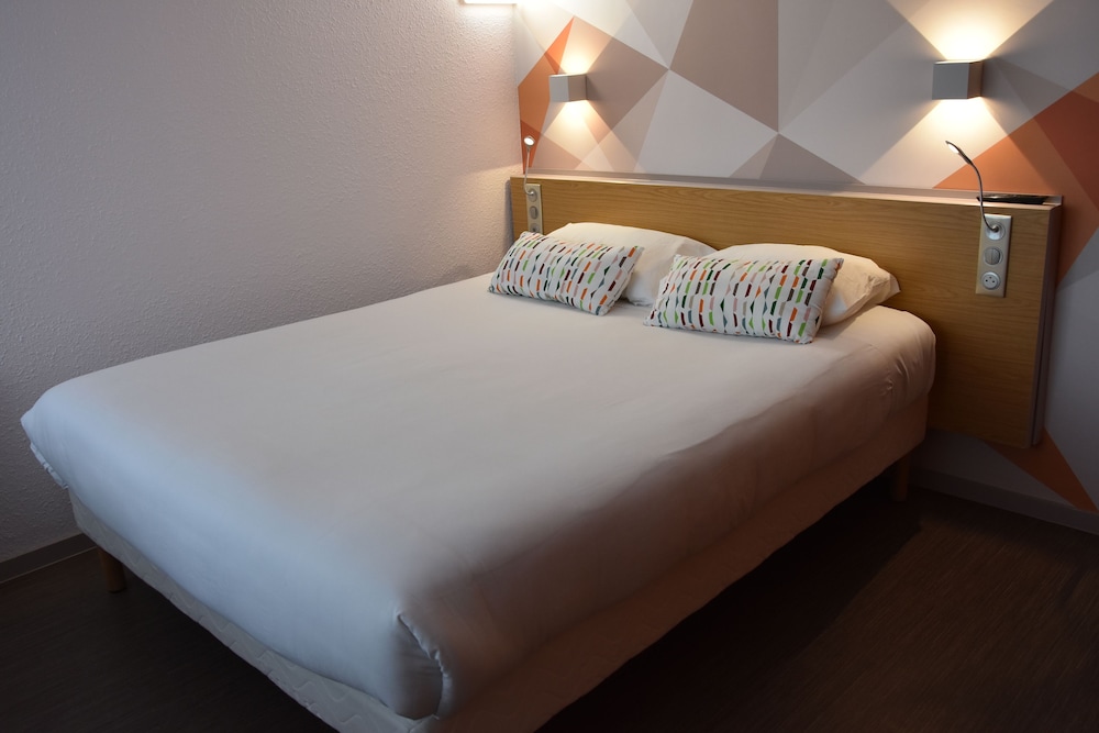 Hotel Balladins La Roche Sur Yon 3/43