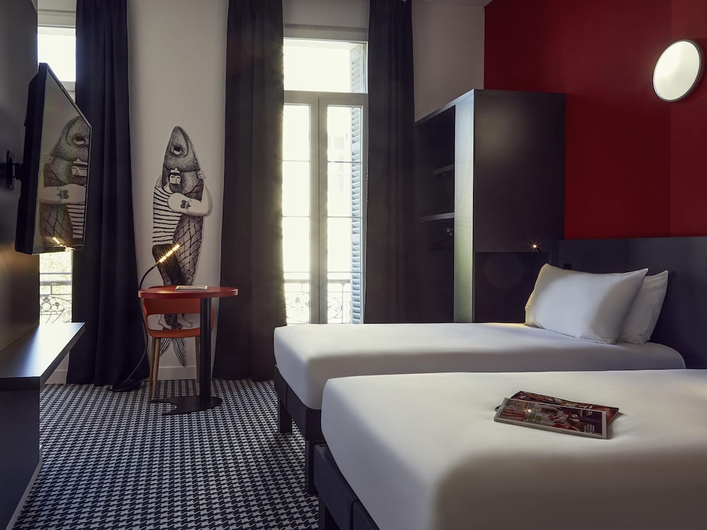 STANDARD, TWIN BEDS