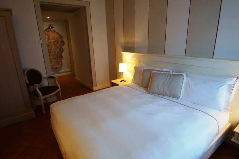 Economy, Single, Double Bed