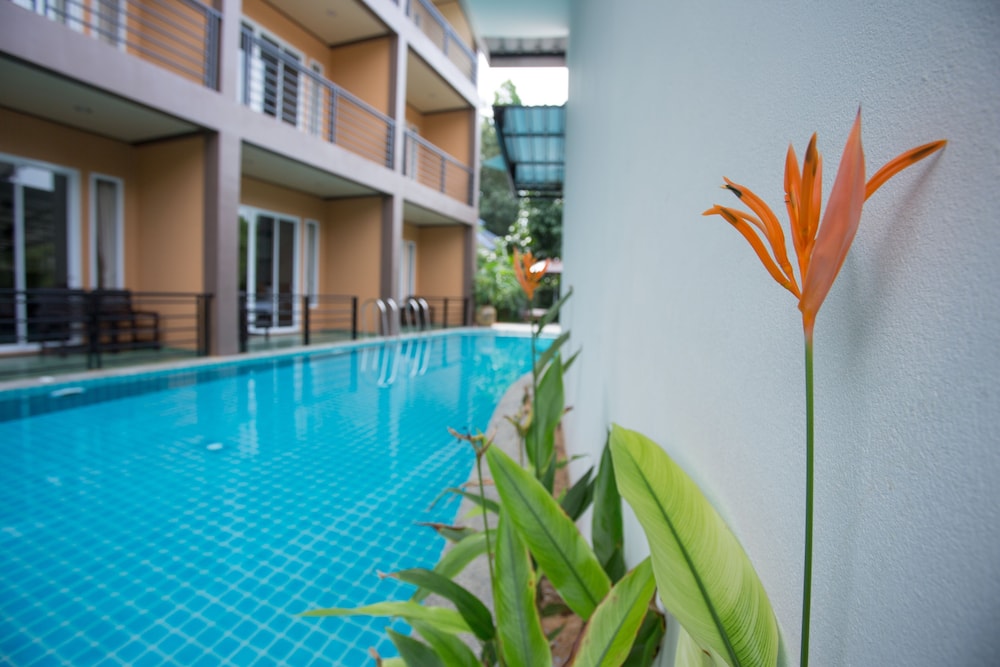 Khaolak Suthawan Resort 7/47
