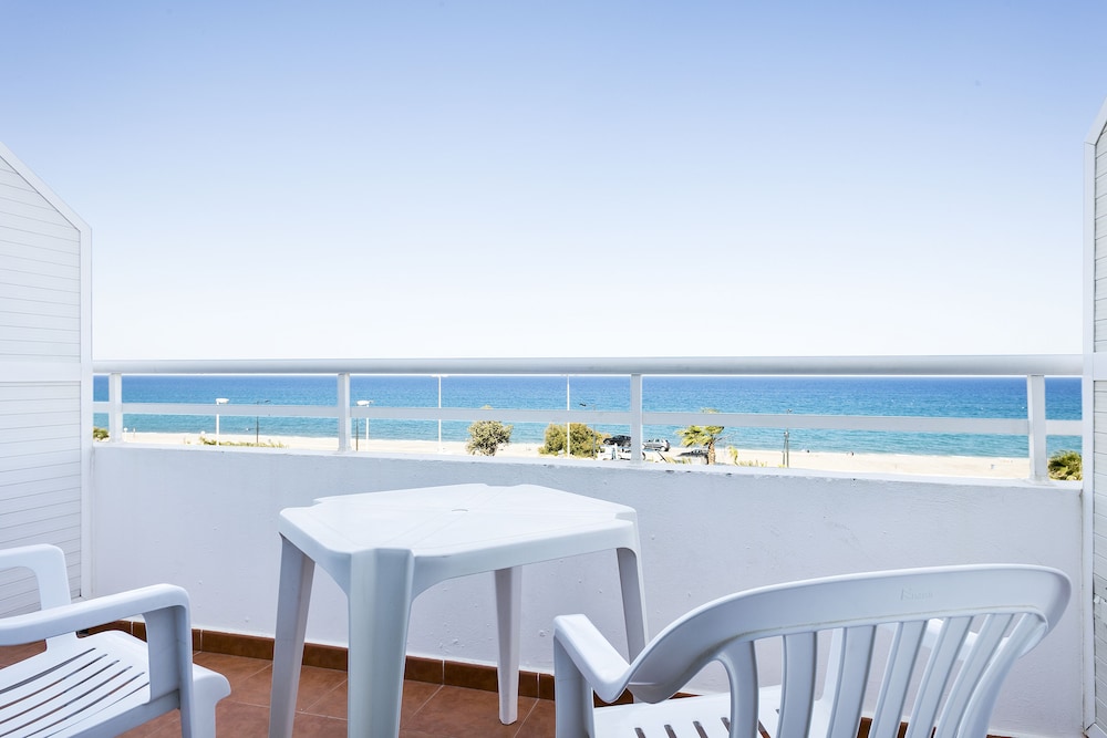 Oasis Tropical Mojacar 61/72