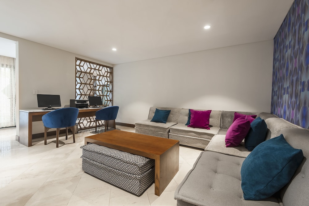 First Class Hotel Providencia By Fch Adults Only 31/50