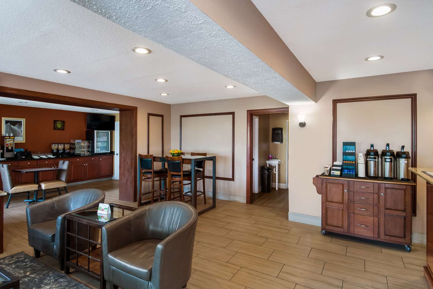 Surestay Plus Hotel By Best Western Jackson 13/25