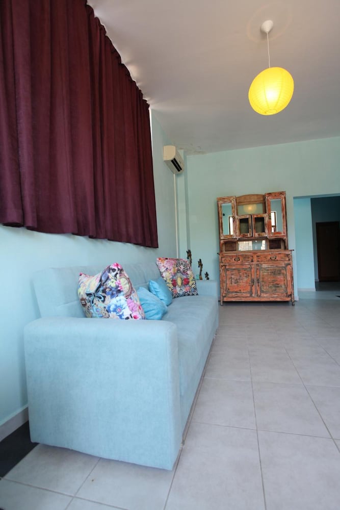 Salena Beach Hotel 11/50