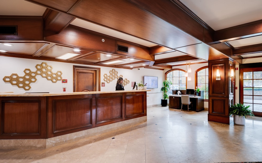 Ayres Suites Mission Viejo 7/49