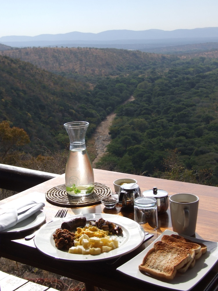 Leopard Mountain Safari Lodge 50/74