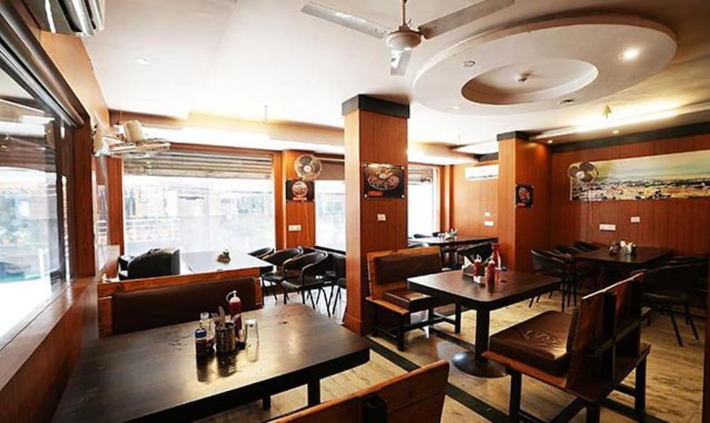 Hotel Madurai 38/48