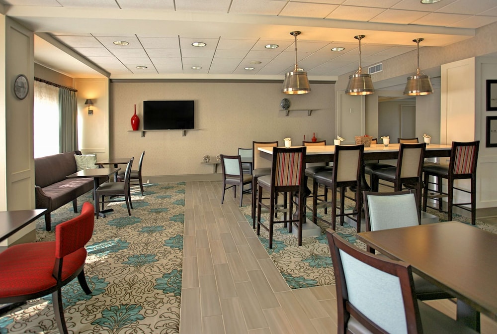 Hampton Inn Natchitoches 45/50