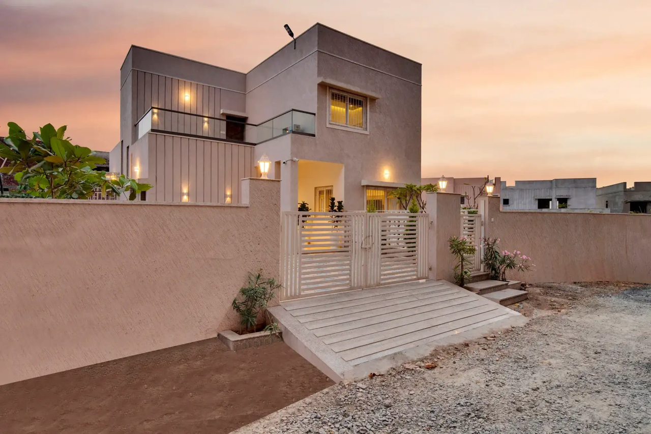 ELIVAAS 3 BHK Villa with Pvt Pool Shourya Bliss 13/20