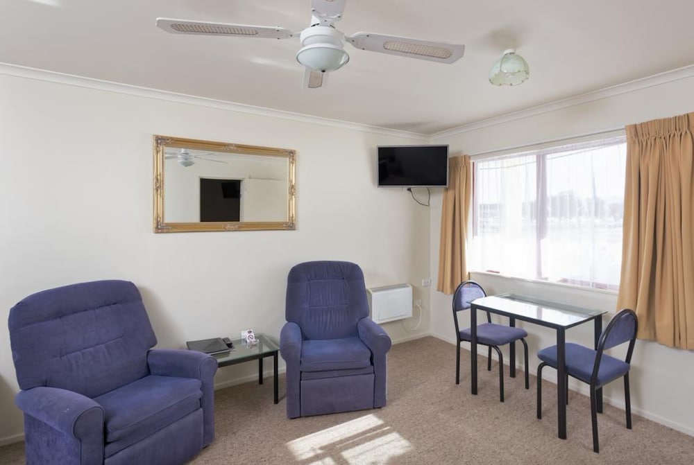 Bk S Rotorua Motor Lodge 32/41