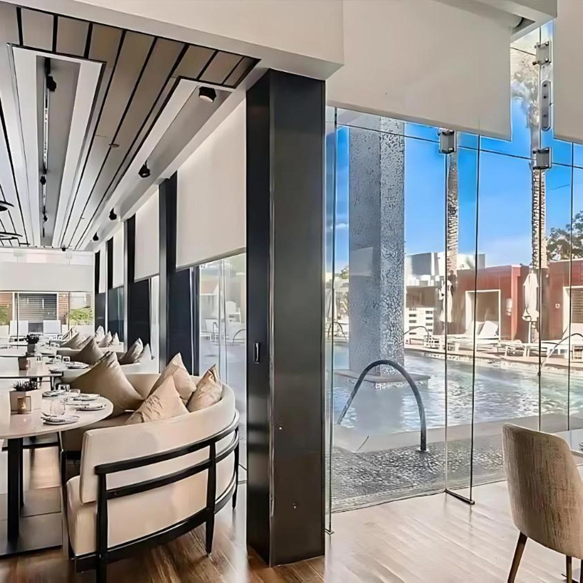 Vista Balcony Collection - StripSuite Palms Place Hotel, Resort & Casino - NO RESORT FEE 21/45